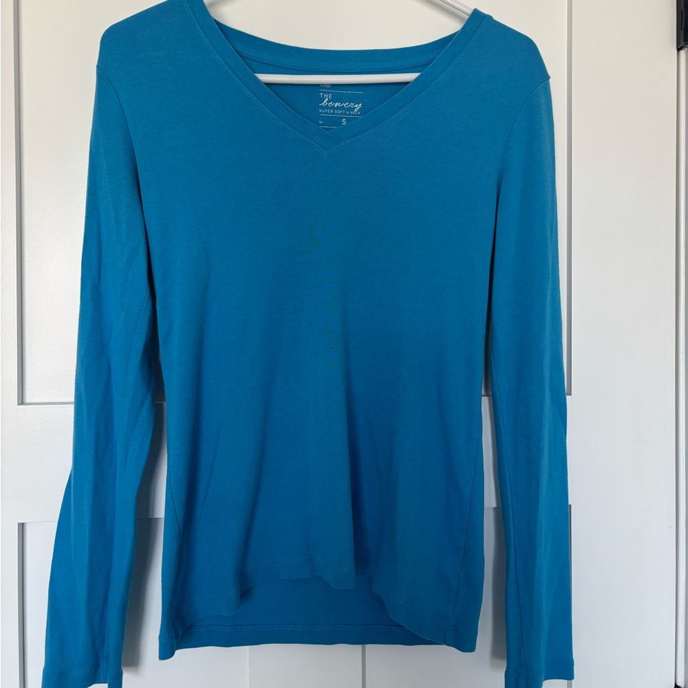 Women's Blue V-Neck Top